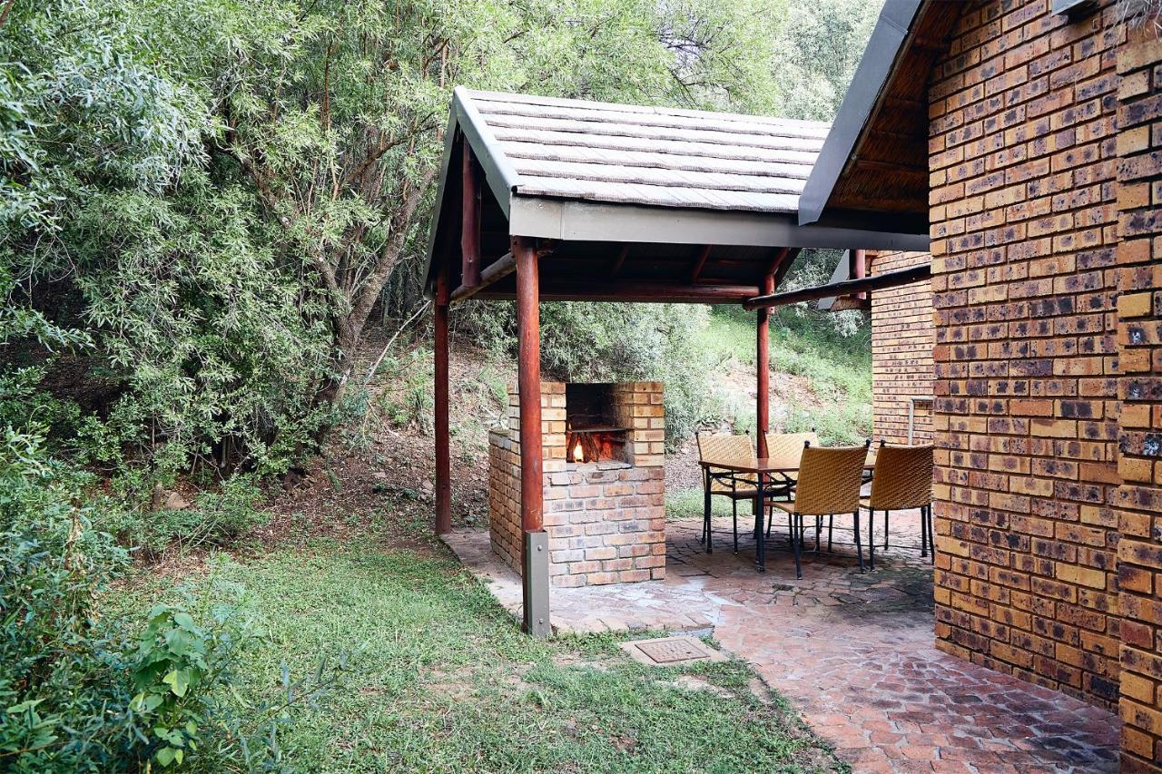 First Group Magalies Park Hotel Hartbeespoort Exterior photo